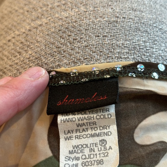 Shameless - Picture 7 of 9